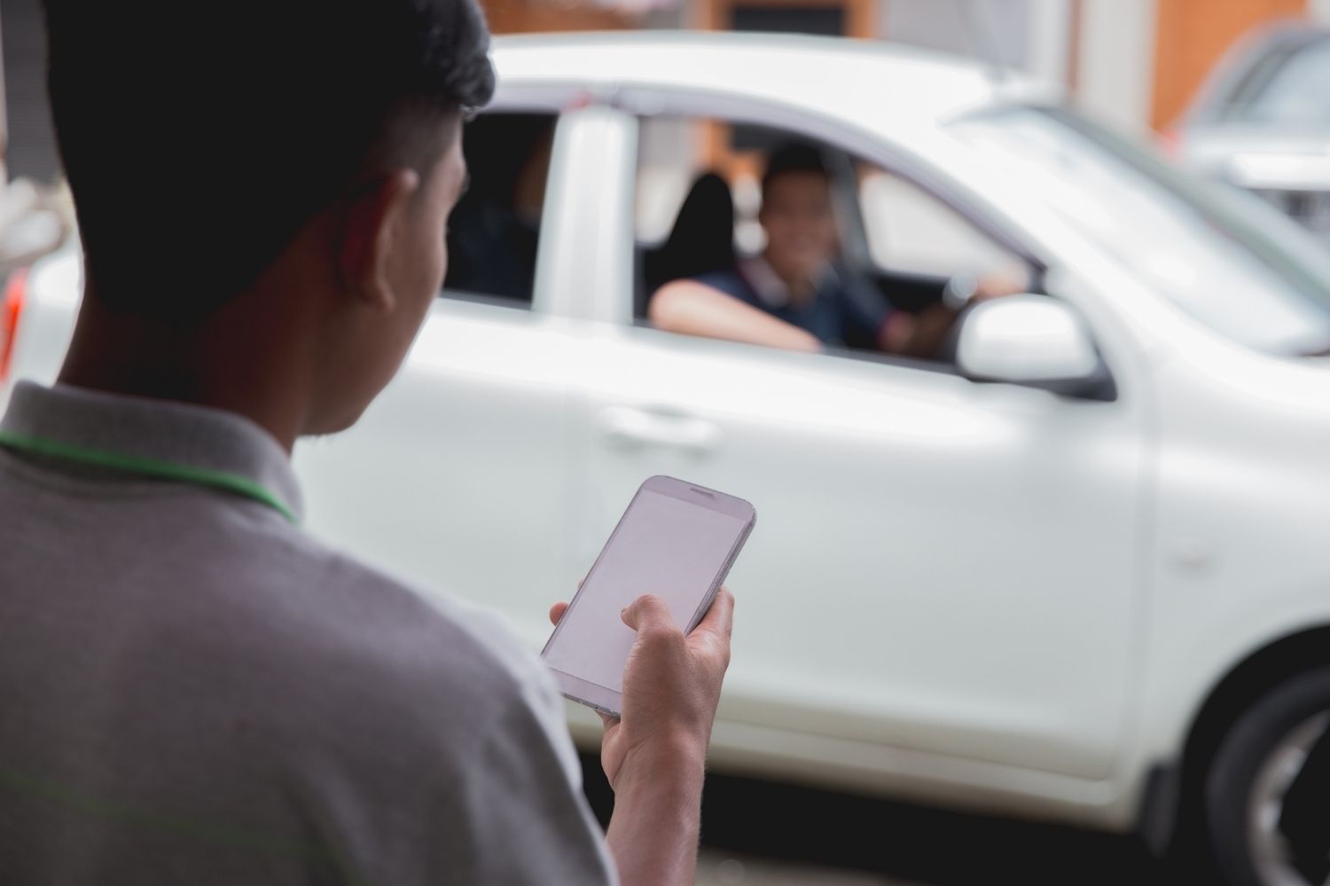Courier or delivery service company with decentralized dispatching v2.